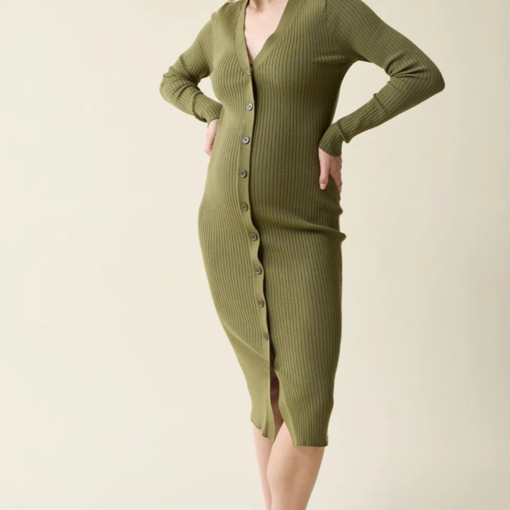 Ingrid + Isabel Olive Green Ribbed Button-Down maternity Dress (Dea)